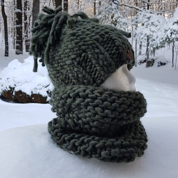 Wool winter set, army green, sweater with matching hat and tubular scarf, - Picture 10 of 11